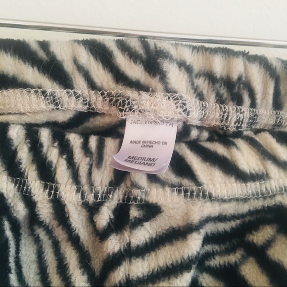 Jaclyn smith size medium fleece pants - Picture 4 of 8